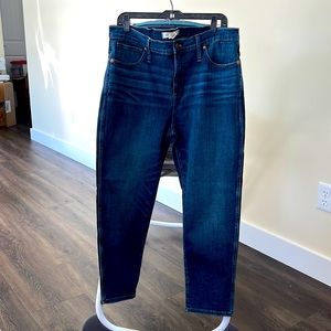 Madewell Jeans - Women’s - Skinny Straight - Size 33